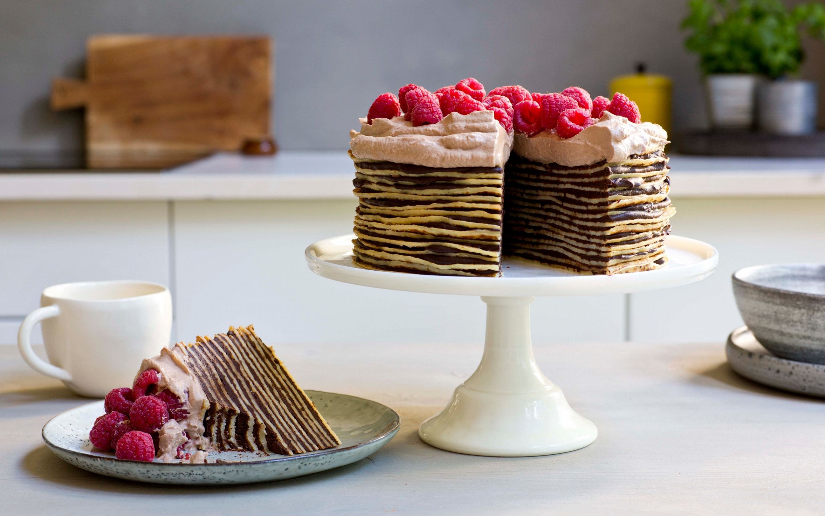 Pannekake-kake med sjokolade