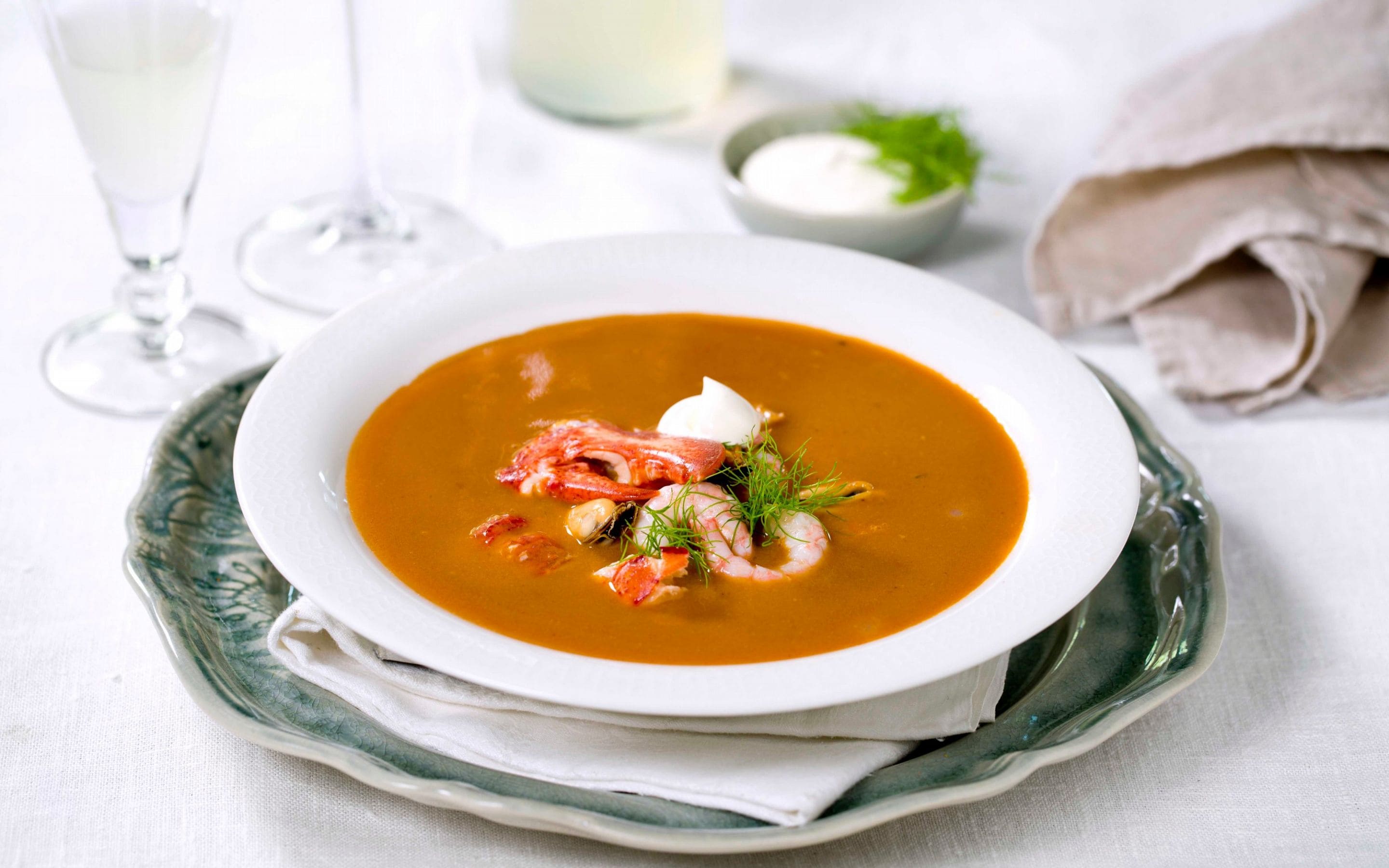 Skalldyrsuppe med hummer