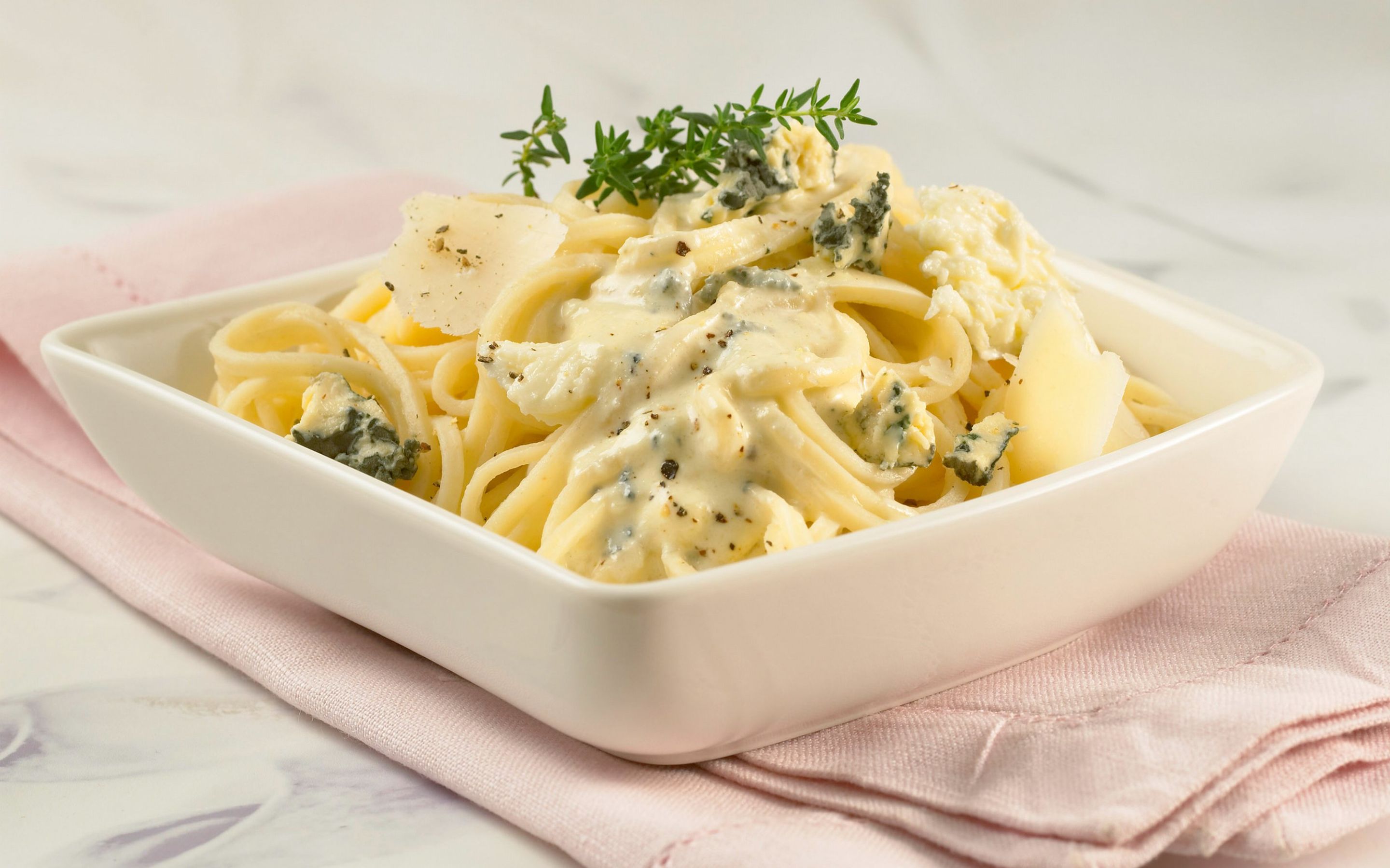 Pasta med fire oster