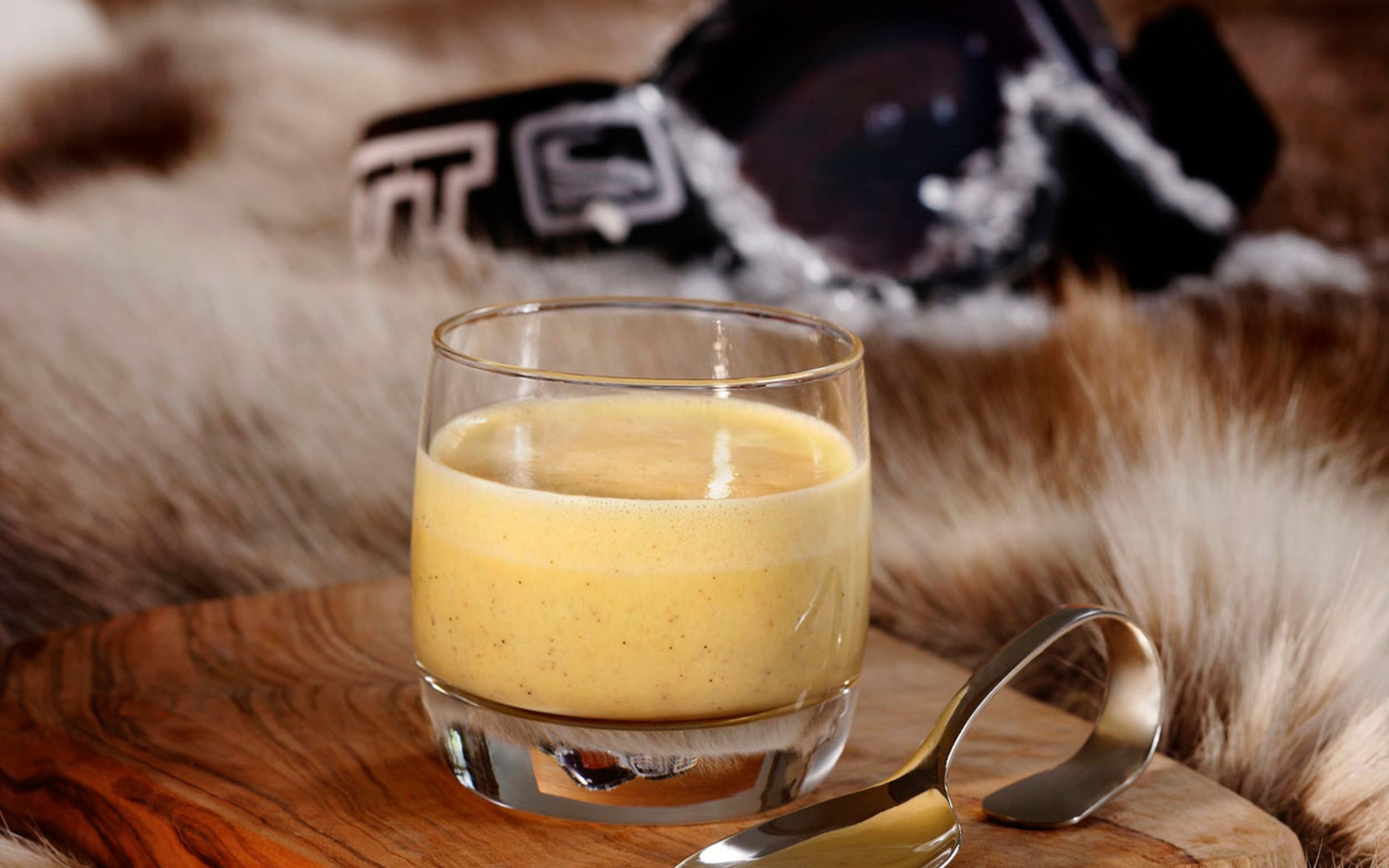 Mr. Melks fluffy eggnog