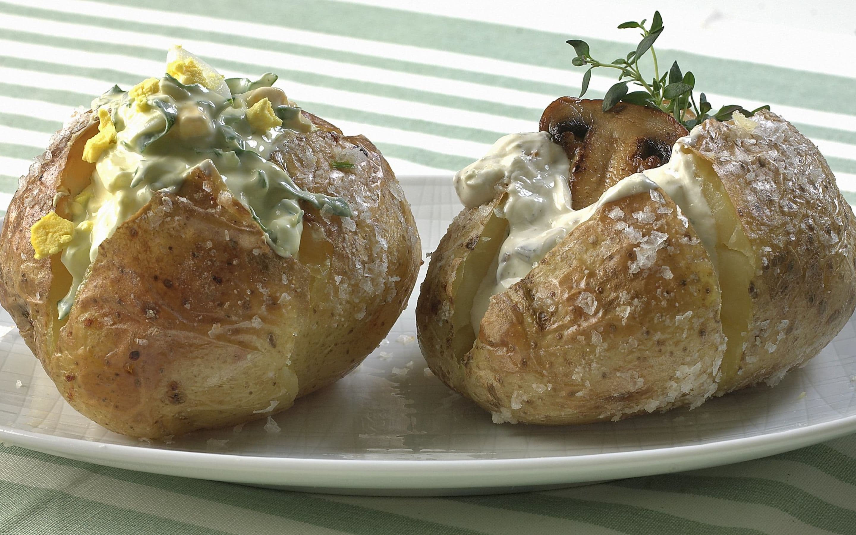 Fylte bakte poteter