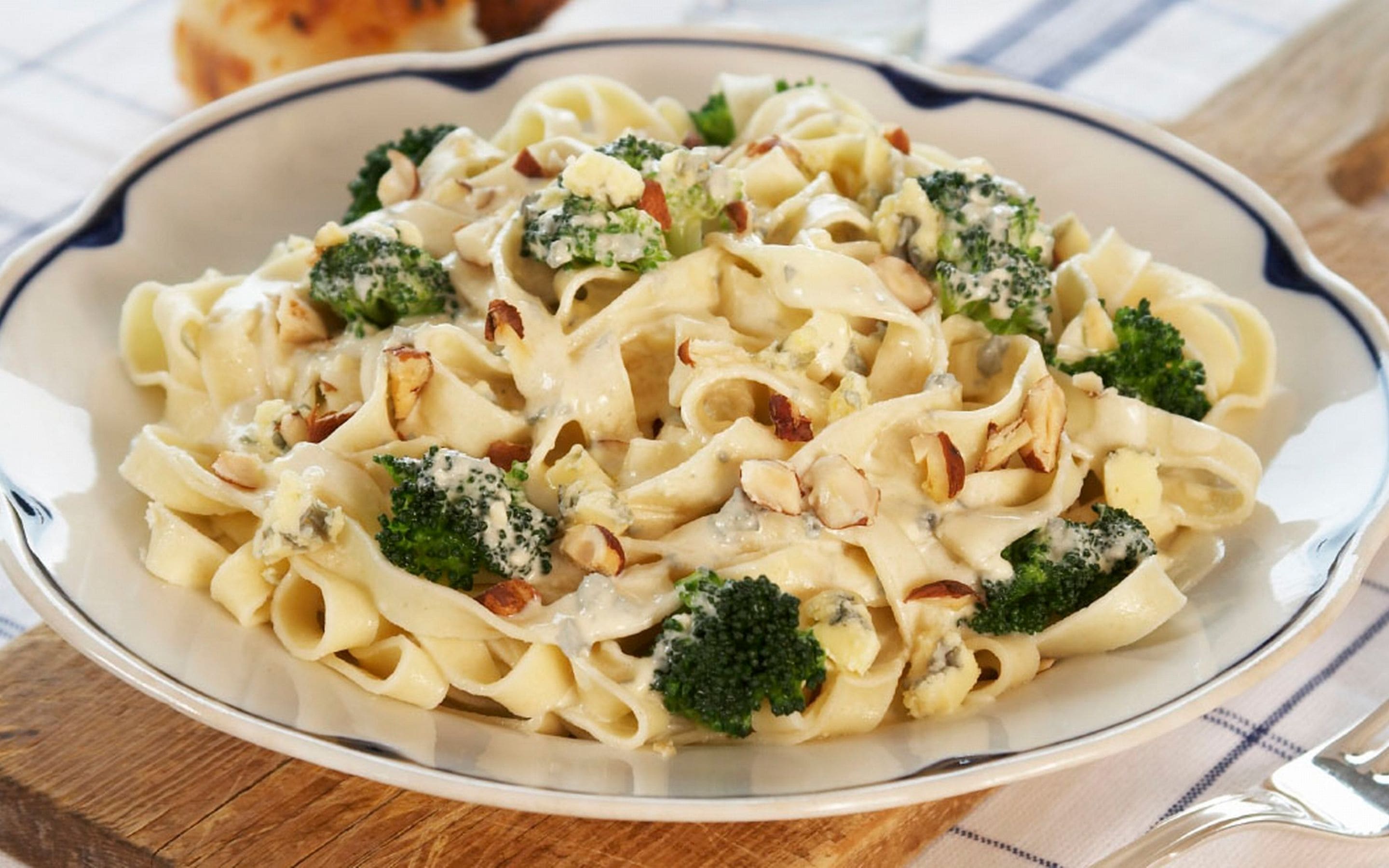 Pikant tagliatelle