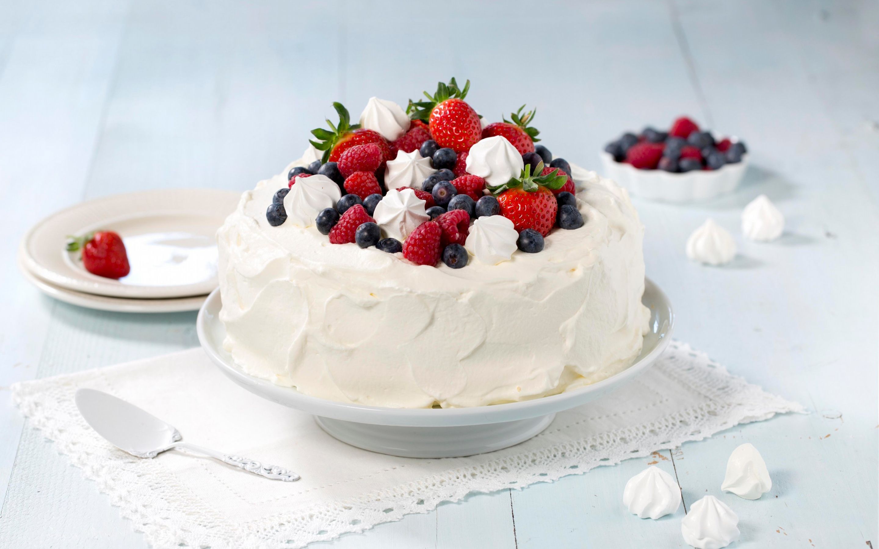 Bløtkake med vaniljefyll