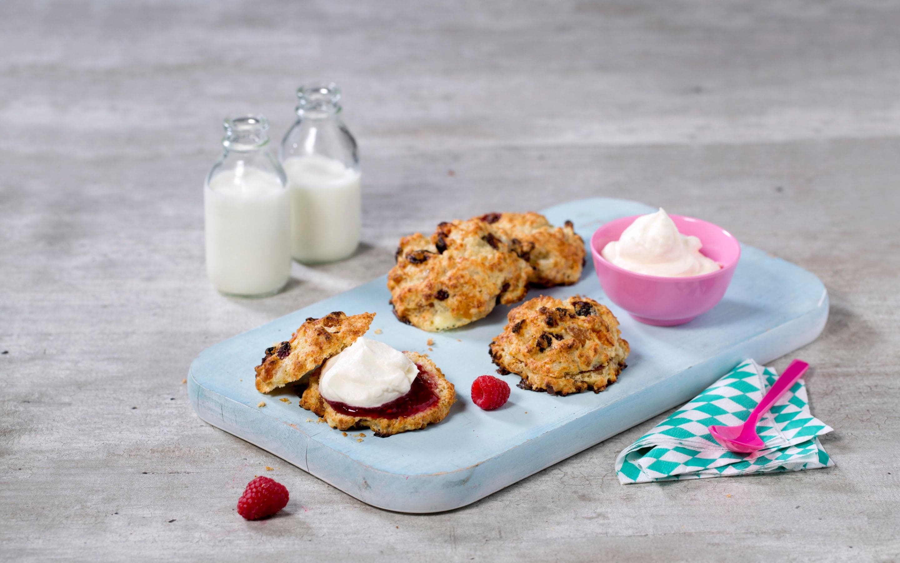 Søte scones med cottage cheese