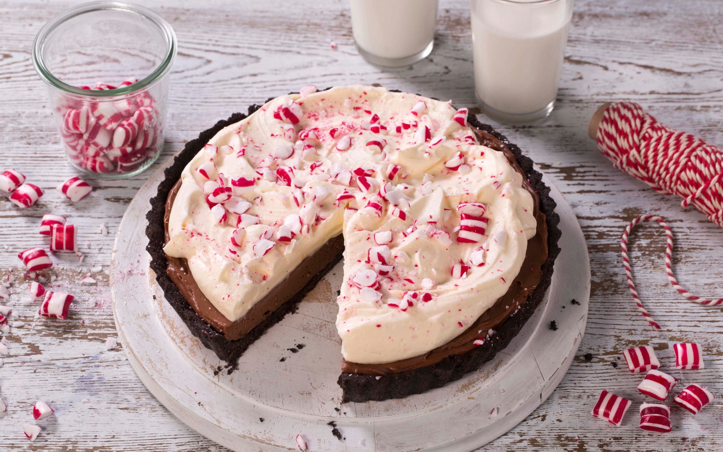 No bake-pai med peppermyntekrem