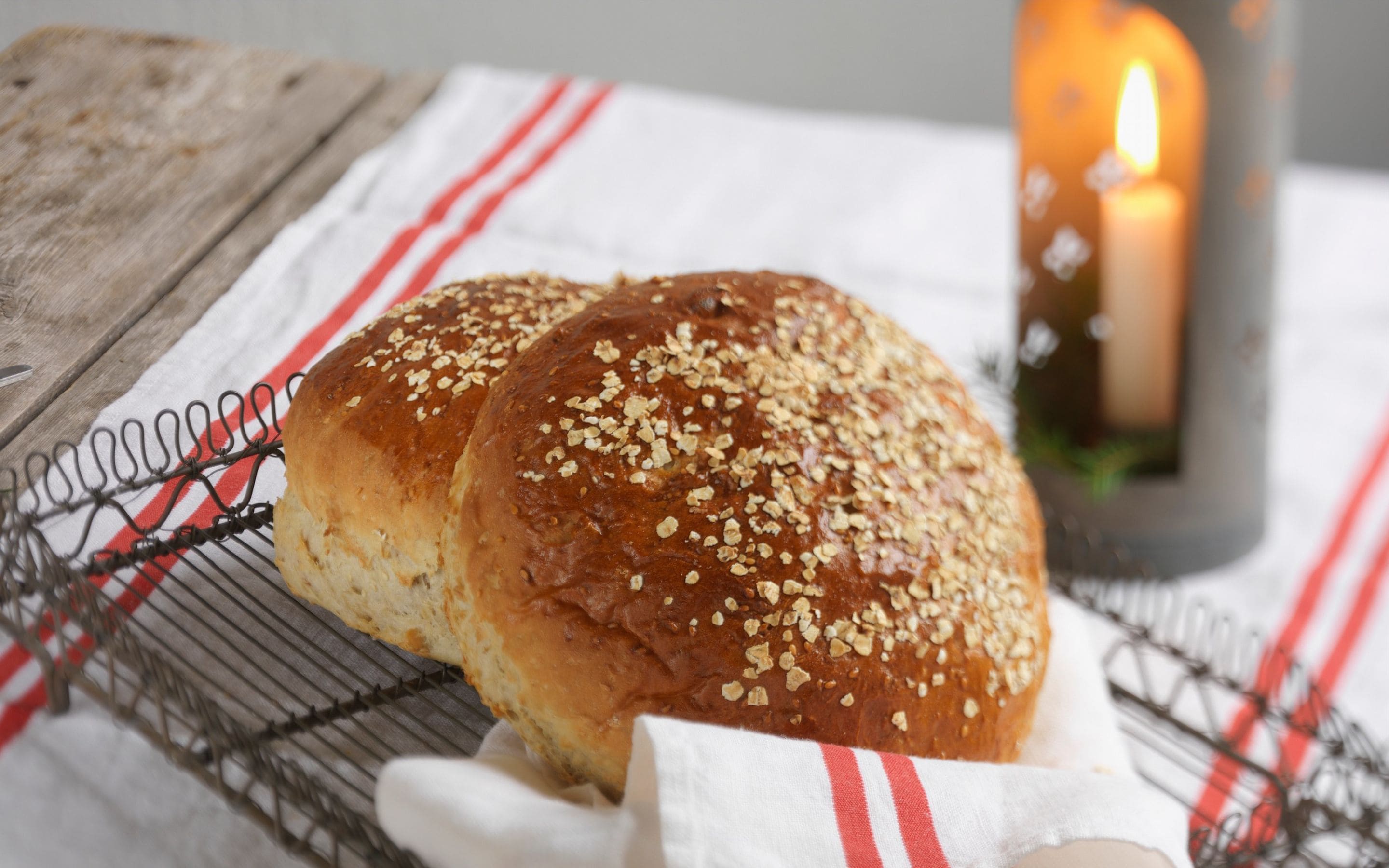 Brød med smak av epler og kanel