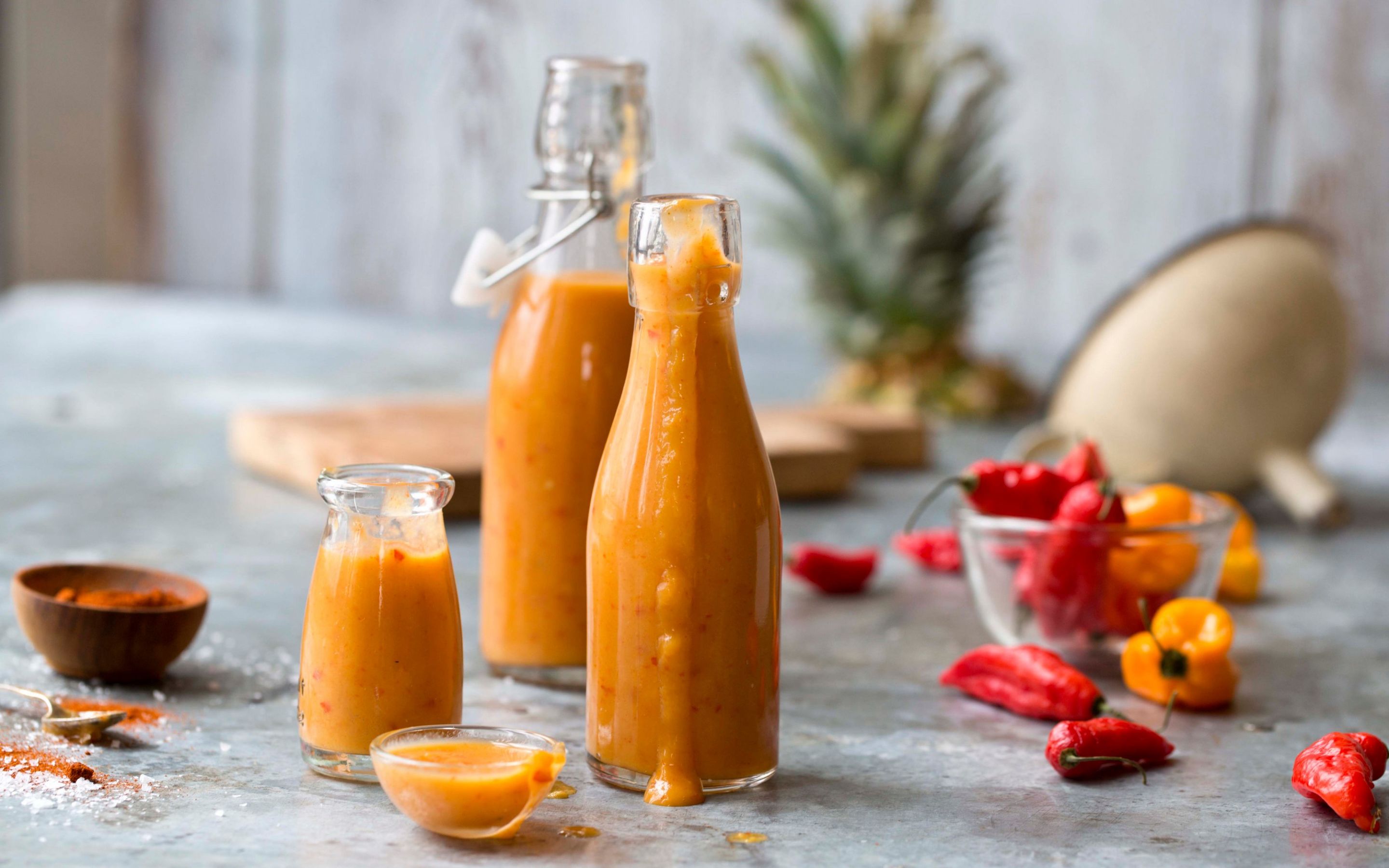 Ghost pepper chilisaus med mango