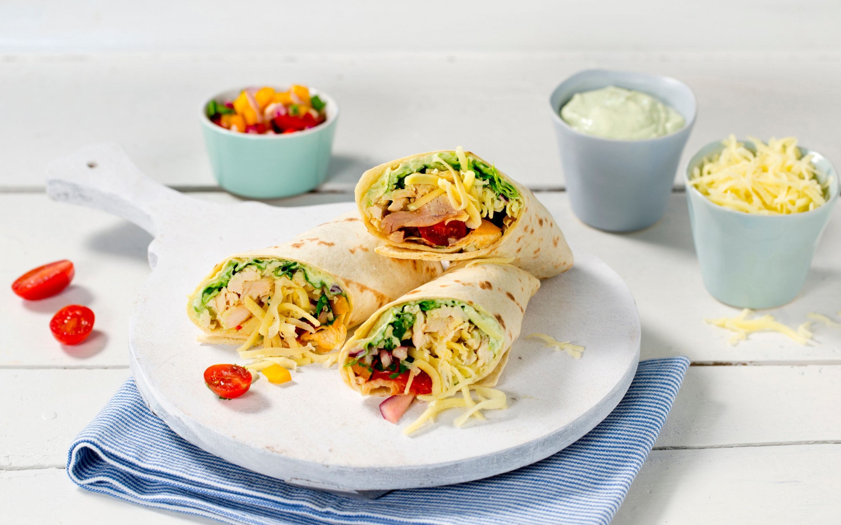 Burritos med ost og pulled chicken