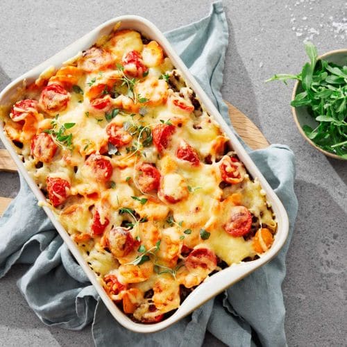 Gratinert makaroni med kjøttdeig