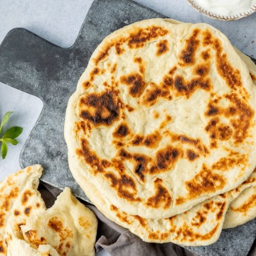 Nanbrød med yoghurt