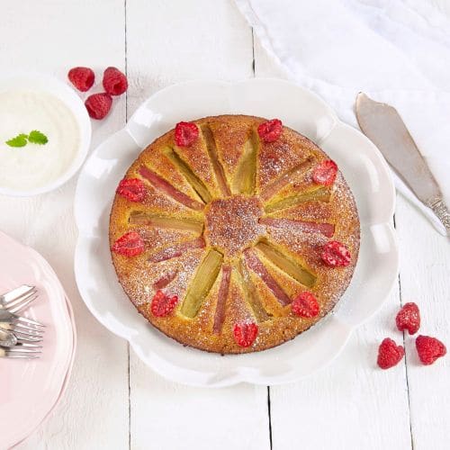 Mandelkake med rabarbra