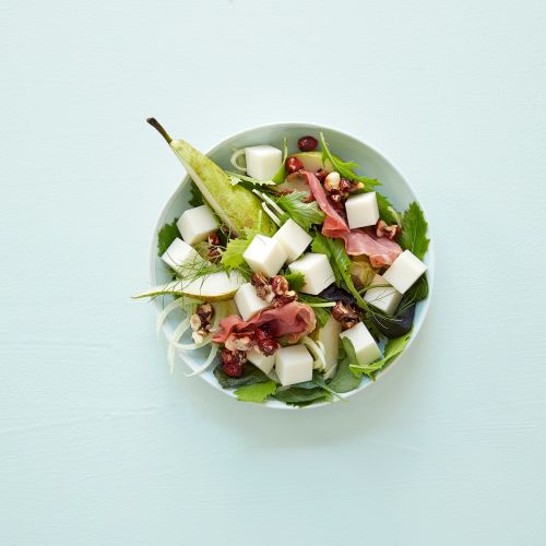 Salat med hvit geitost