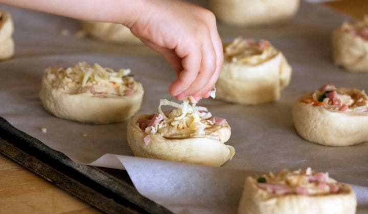 Trinn 5: Slik lager du pizzasnurrer fra Bakeriet i Lom