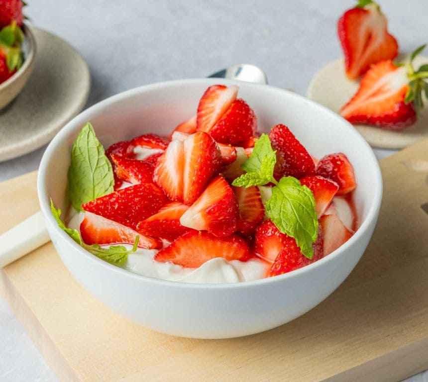 Yoghurt bowl med YT® Proteinyoghurt Vanilje