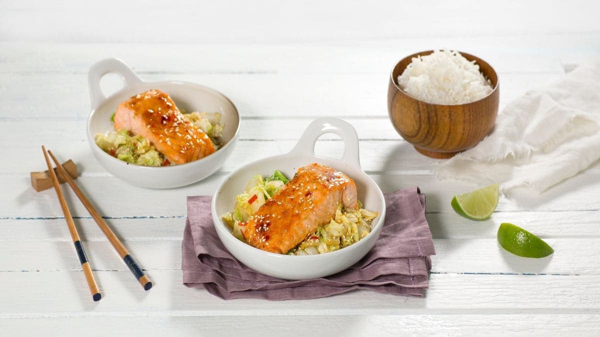 Chili- og limeglasert laks med ris