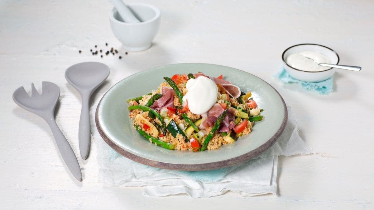 Couscous med spekeskinke og asparges