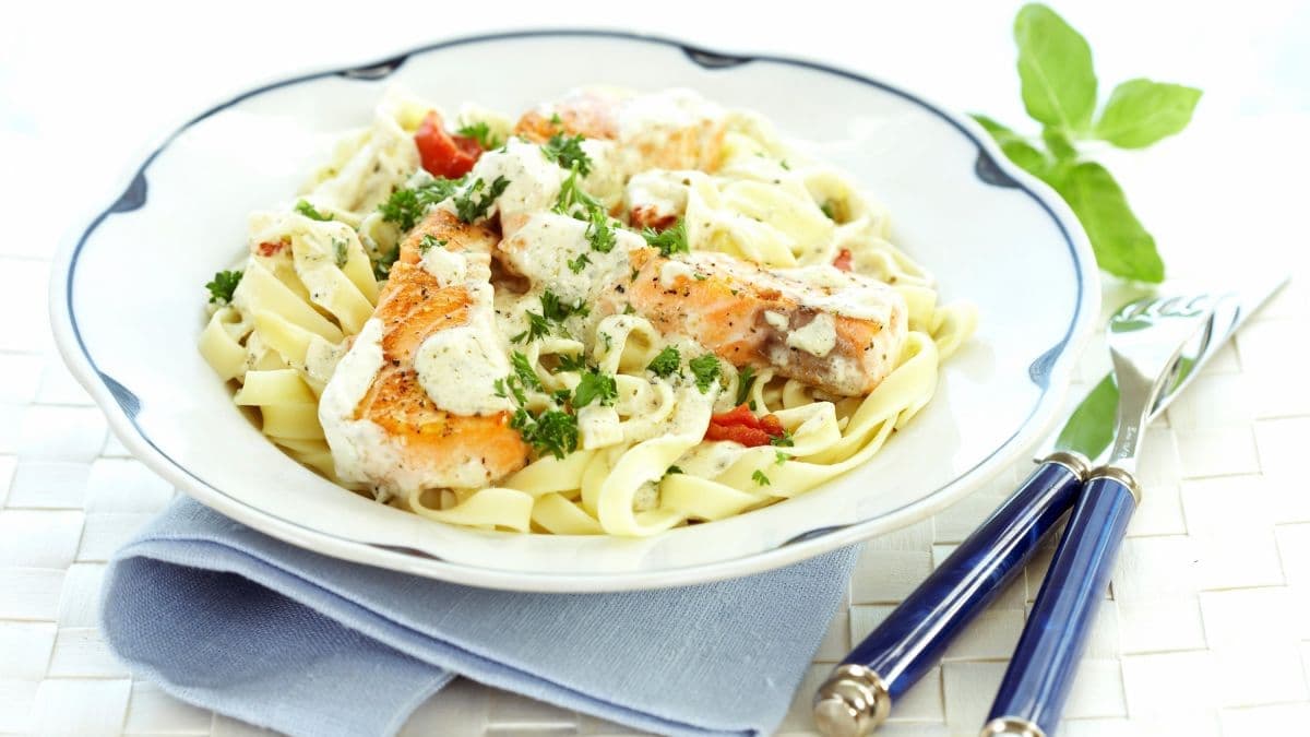 Laksepasta