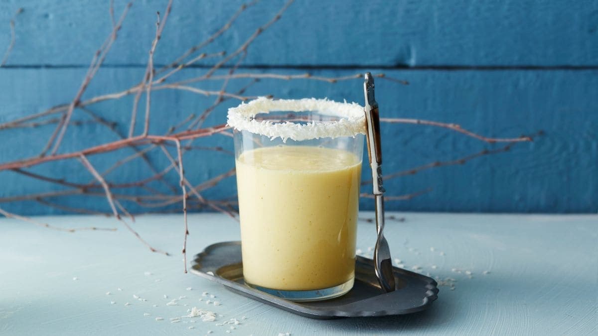 Mango lassi