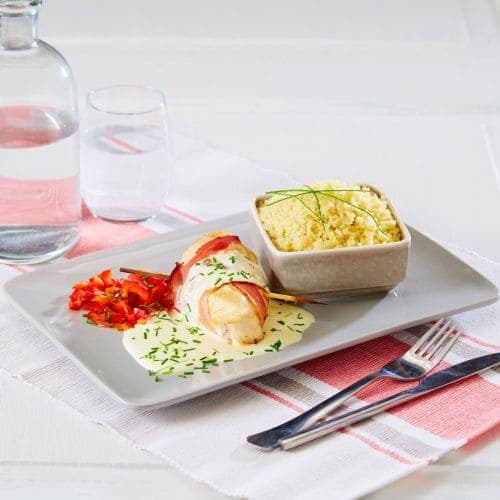Ostefylte kyllingbryst med couscous og paprika