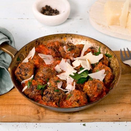 Soppboller i tomatsaus