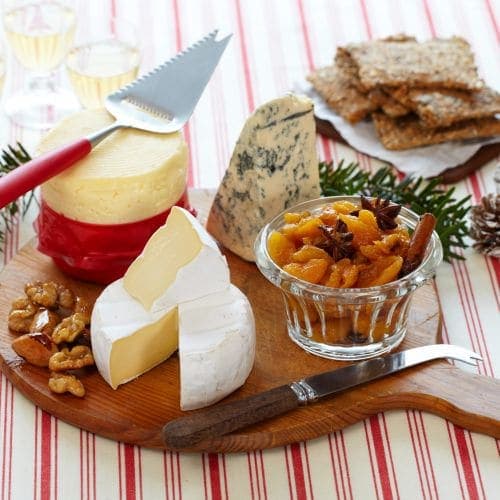 Ostefat med aprikoschutney