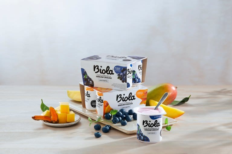Biola Yoghurt 4pk x 2.DoneD_ny_flat.jpg