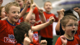 Barn som jubler på TINE Fotballskole