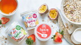 TINE Yoghurt Fyldig-produkter ovenfra med frukt og musli