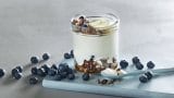 Yoghurt med musli og blåbær