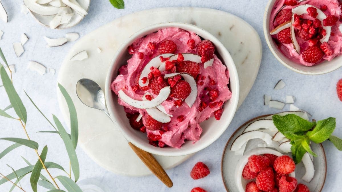 Hjemmelaget is med cottage cheese