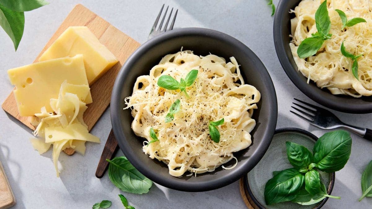 Next ImagePasta Alfredo