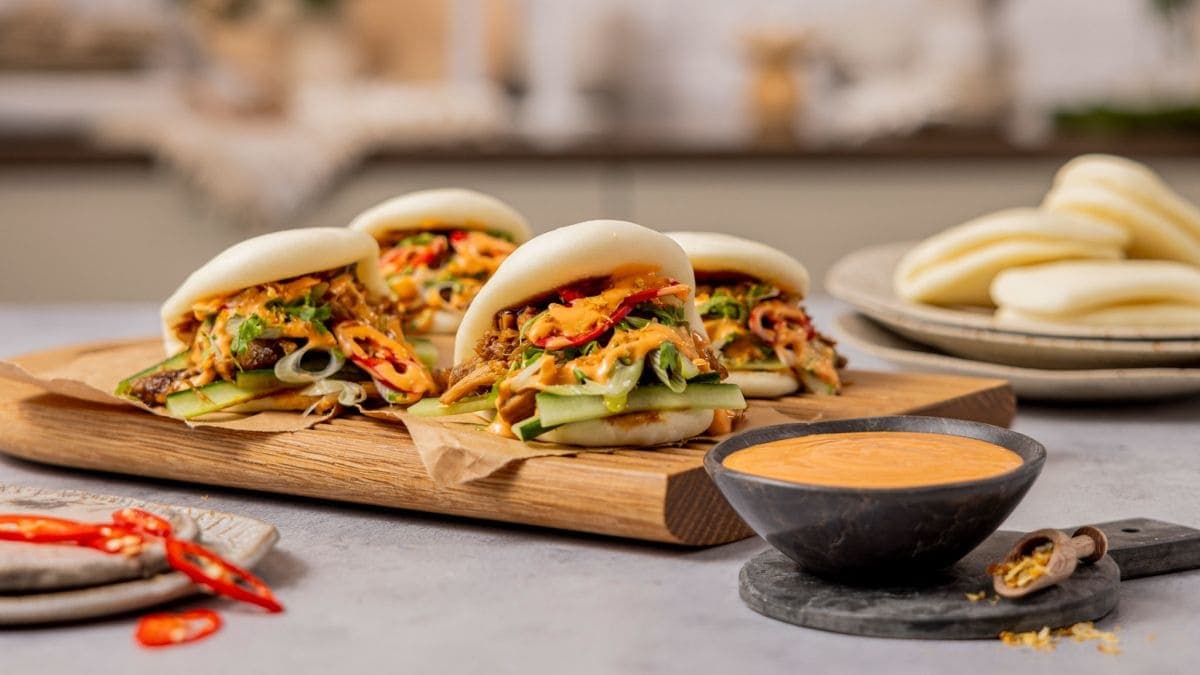Bao buns med asiatisk ribbe