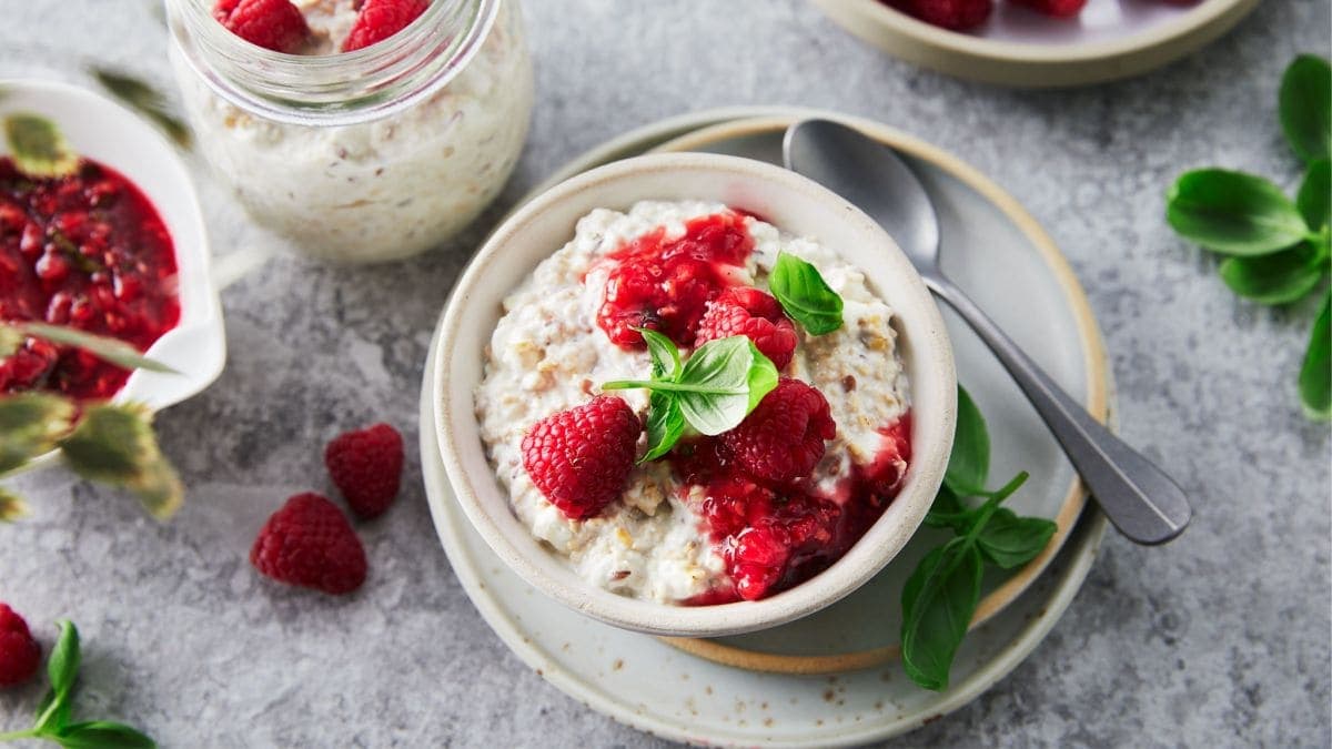 Kjøleskapsgrøt med cottage cheese