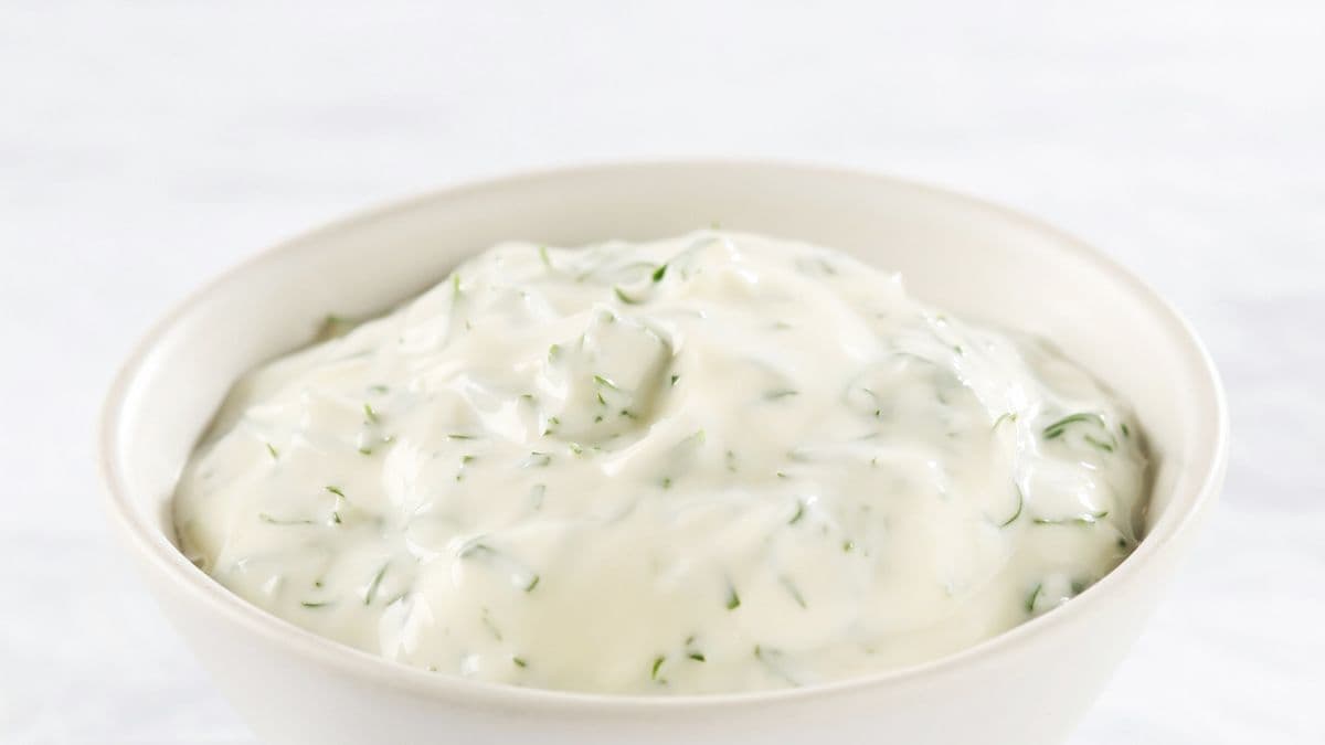 Urtesaus med pesto