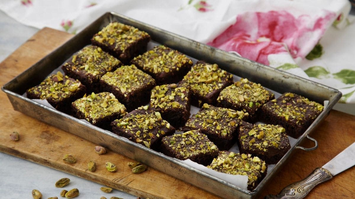 Glutenfri sjokoladekake i langpanne