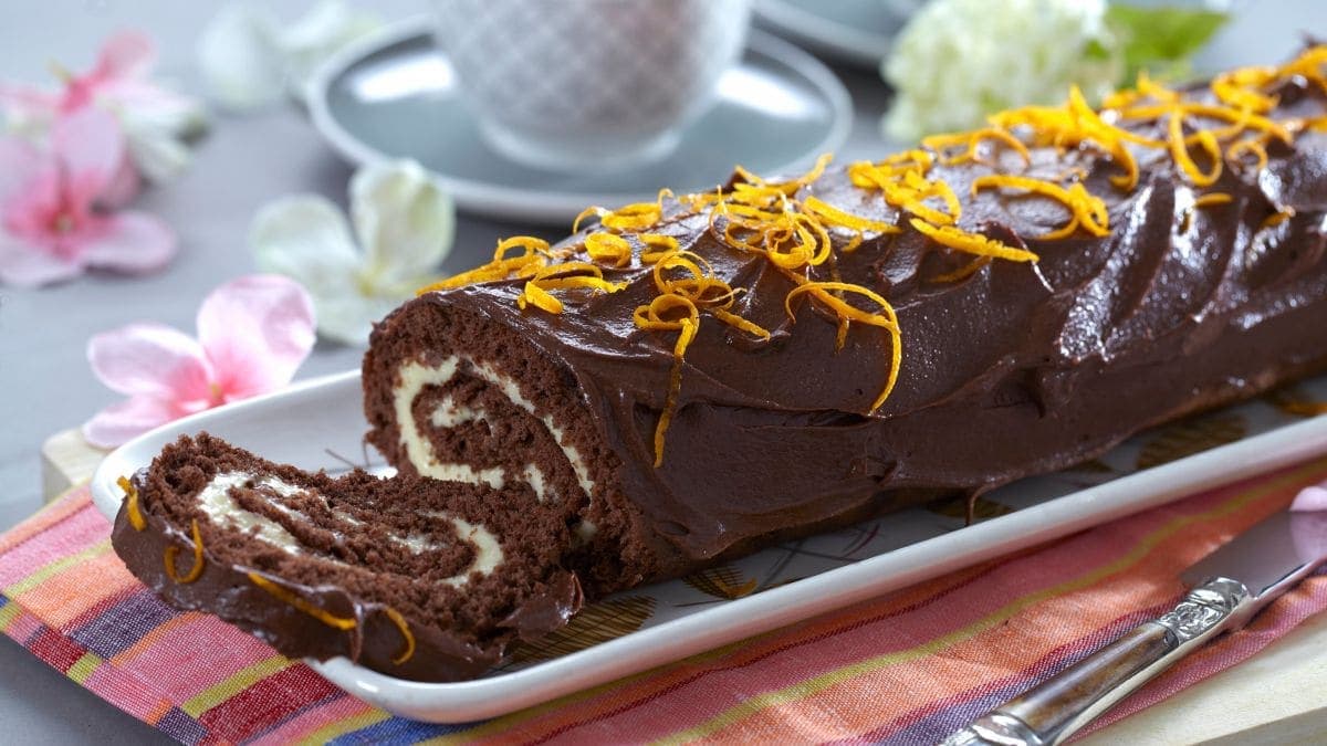 Rullekake med appelsin og sjokolade