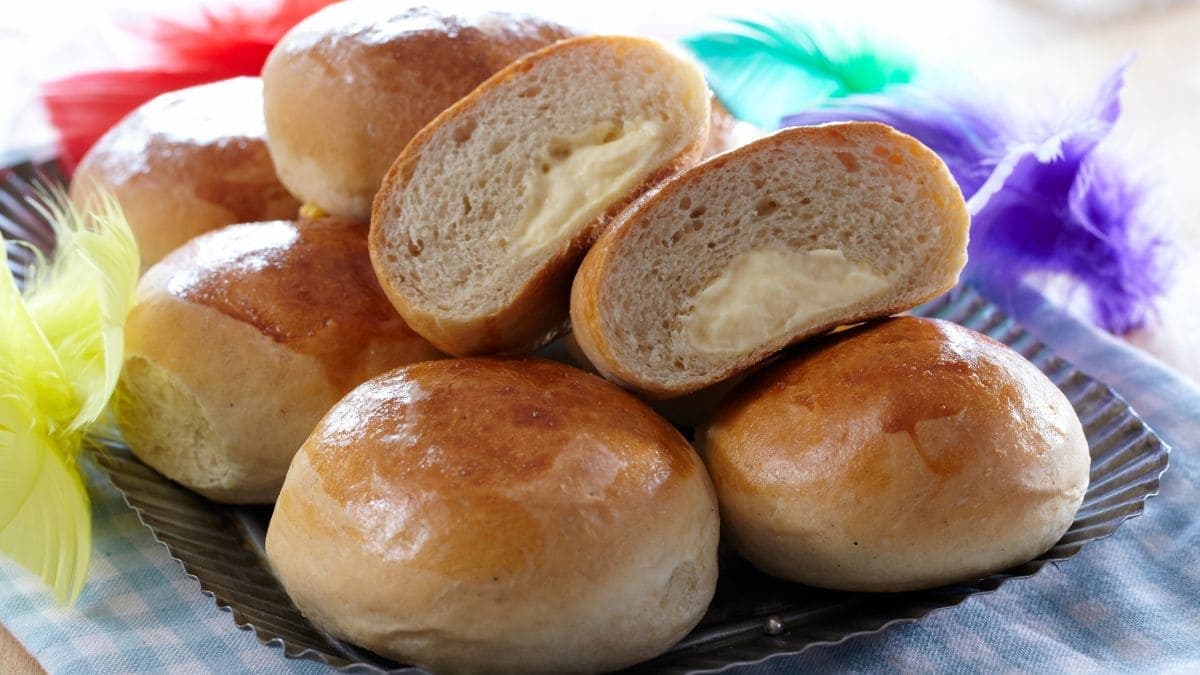 Fastelavnsboller med vaniljekrem