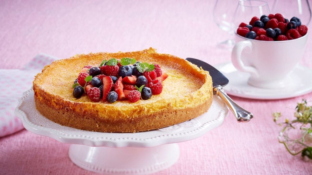 Amerikansk ostekake med friske bær