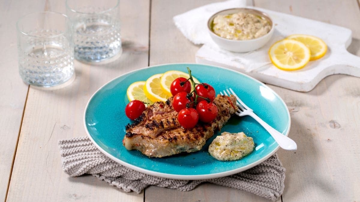 Spicy nakkekoteletter med baba ganoush