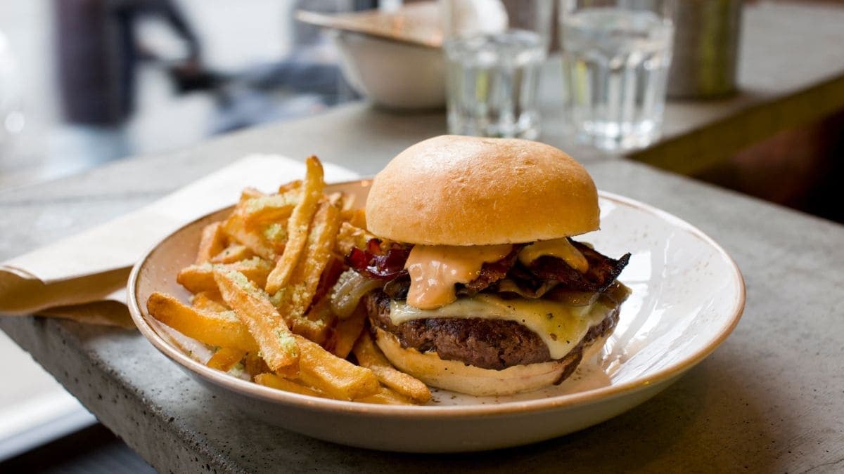 Next ImageThe Boss burger fra Kverneriet