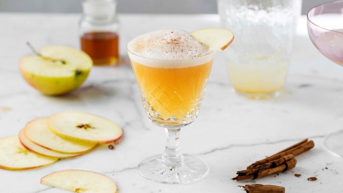 Next ImageEple- og kanelmocktail