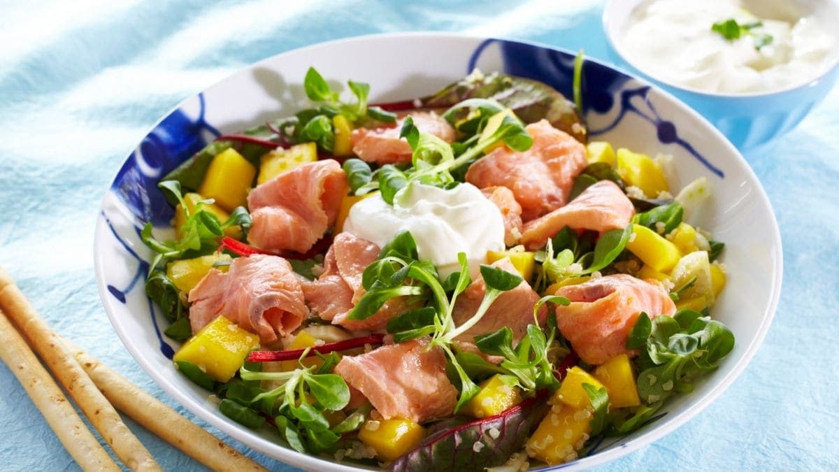 Salat med ceviche og koriandersaus