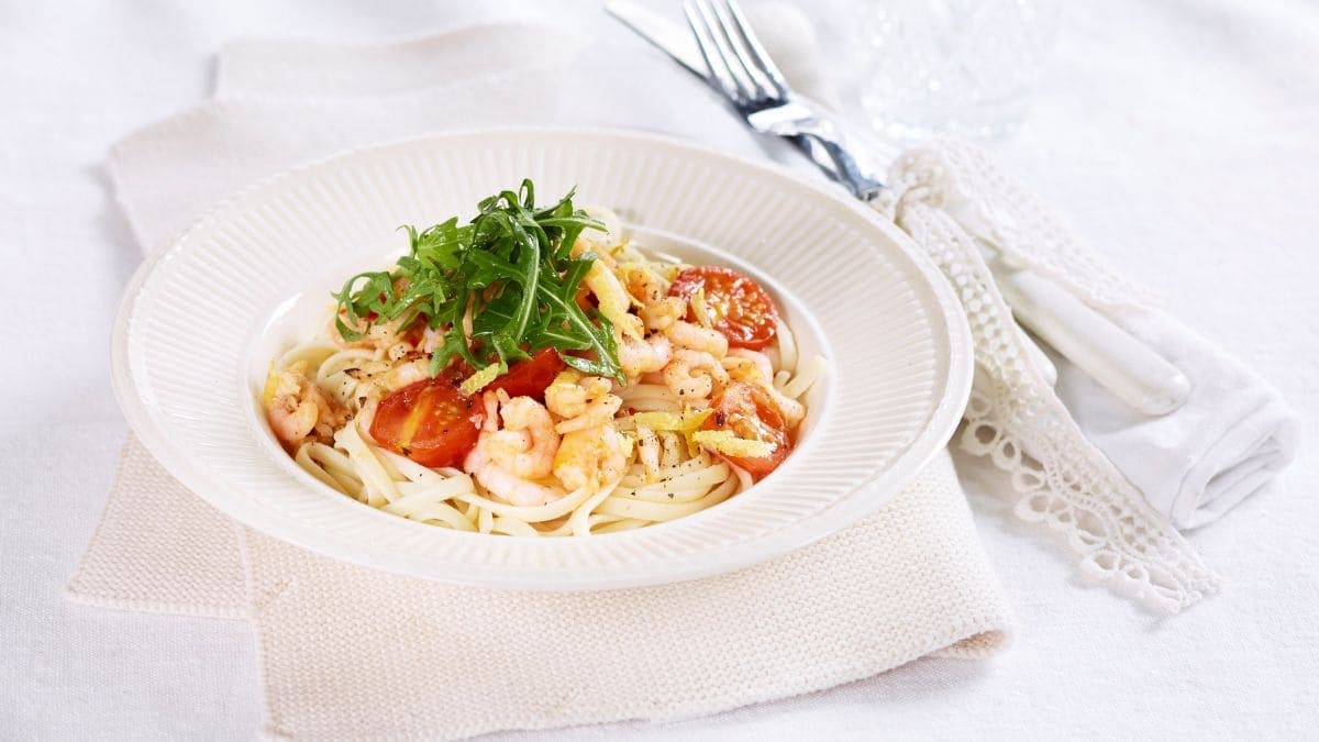 Pasta med reker og ruccola