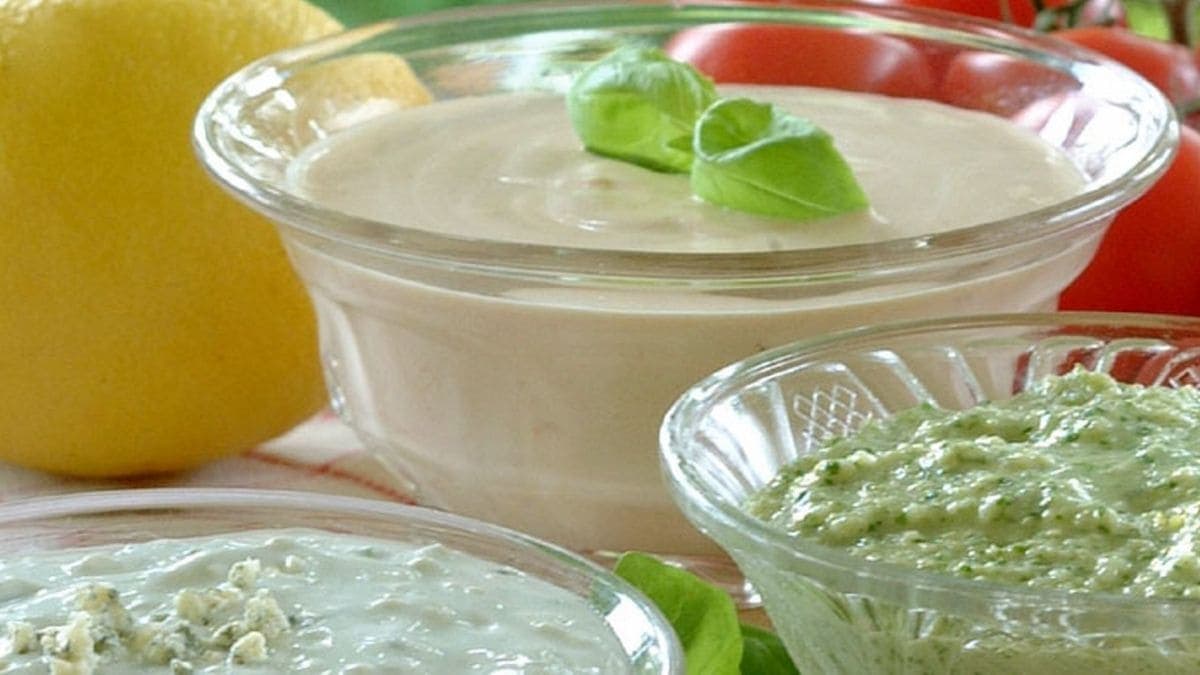 Tomatraita, Avocadosaus og Pepperrotsaus