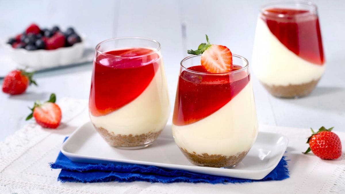 Ostekake i porsjonsglass