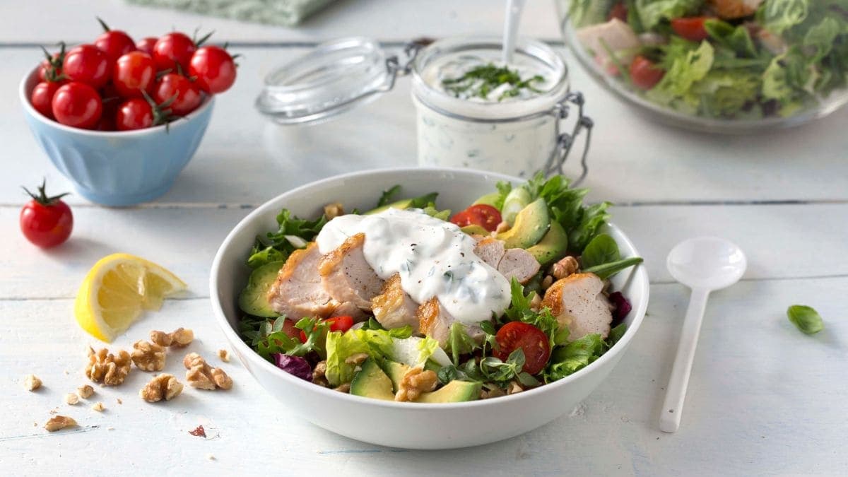 Next ImageKyllingsalat med Kesam®-dressing