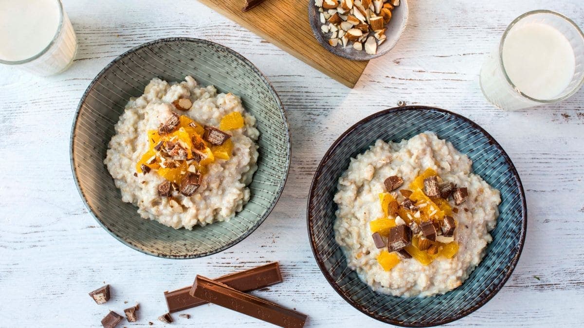Next ImageHavregrøt med appelsin og mandler