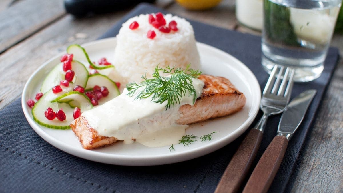 Laks med Kefirdressing