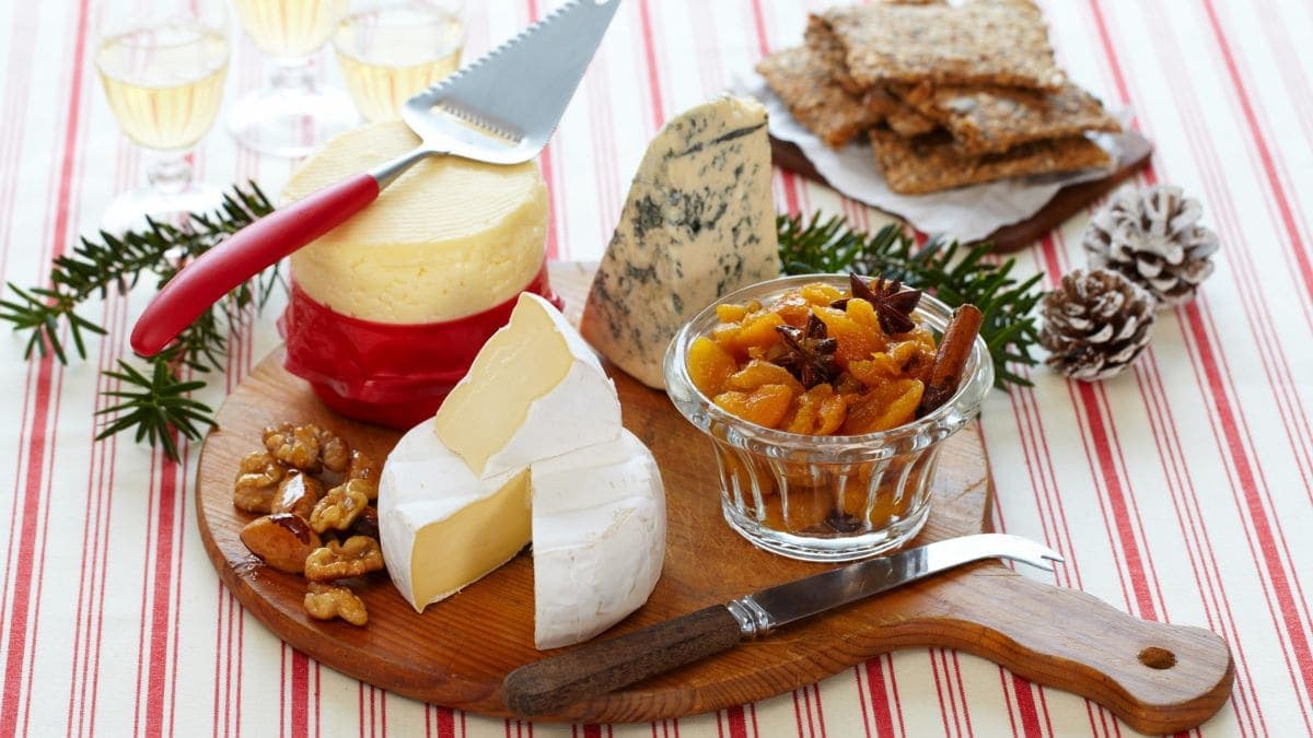 Ostefat med aprikoschutney