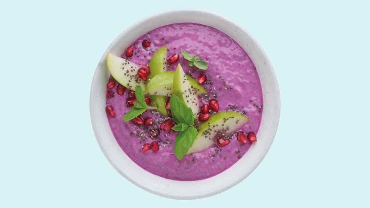Chiagrøt med Biola® Rødbete, Eple & Lime